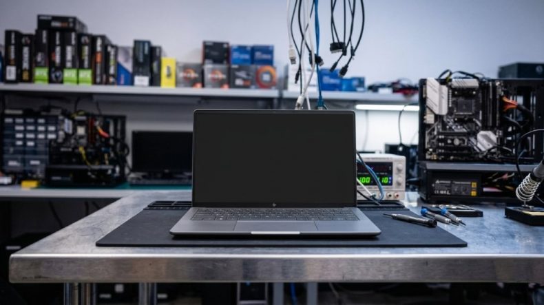 Asus ROG Flow in our test table running openclaw